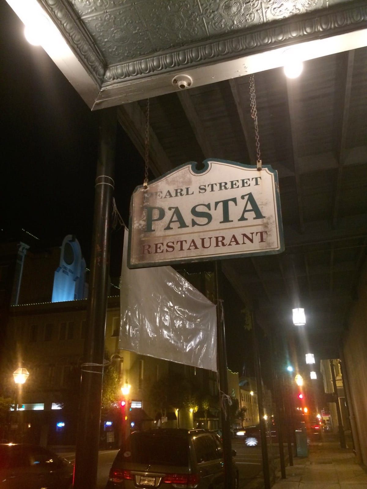 Pearl Street Pasta Resturant sign.