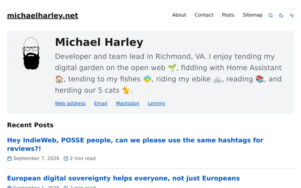 The homepage in the Reader skin: a one-line header, the intro card, and a plain list of recent posts on a white page.